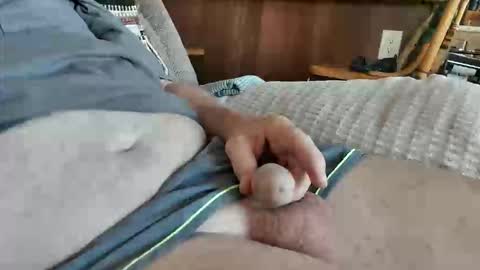 Snapshot of jonnyb42 chatting on November 2025 08:33:02 PM jonnyb42 online show from November 2025 08:33:02 PM