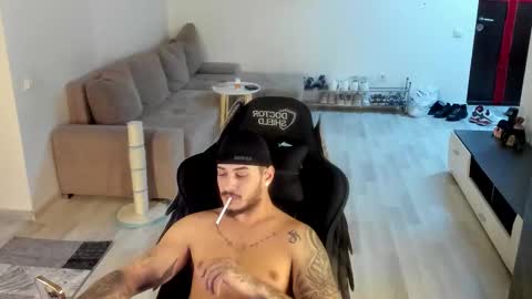 jonnyporn1 online show from January 2026 06:43:02 PM