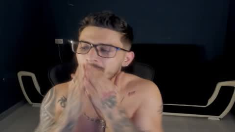 jonnyporn1 online show from March 2026 01:23:01 AM