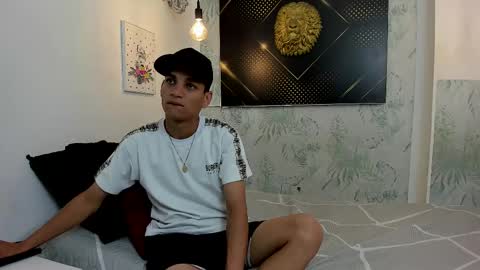 jordanandandrew online show from March 2025 07:48:01 PM