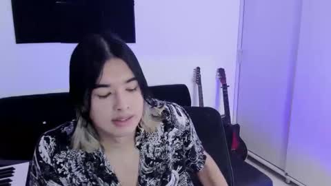 Jiho online show from November 2025 01:59:02 AM