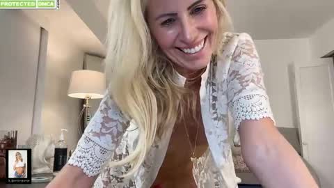 Snapshot of jordyngrangexo chatting on October 2025 10:21:02 PM Jordyn Grange online show from October 2025 10:21:02 PM