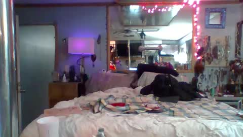 Snapshot of josavaho235836 chatting on February 2026 10:55:02 AM Joey Amy online show from February 2026 10:55:02 AM