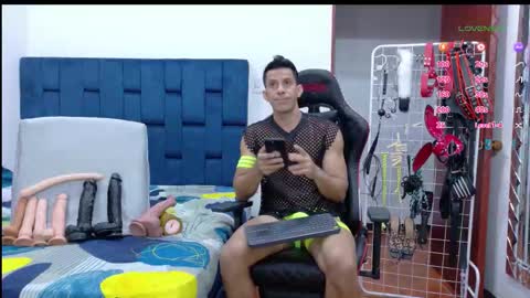 jose_rumbero91 online show from February 2026 02:40:01 AM