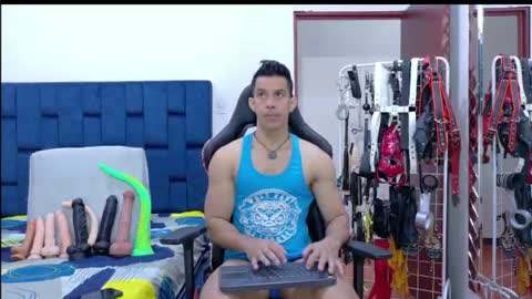 jose_rumbero91 online show from July 2026 11:50:01 AM