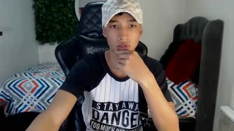 jose_sexycumm online show from February 2025 06:54:01 PM