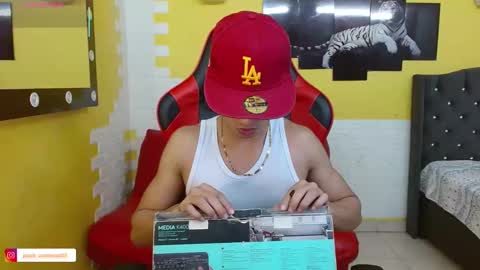 jose_sexycumm online show from November 2025 07:24:01 PM