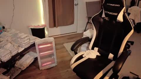 Josef online show from April 2026 07:25:02 AM