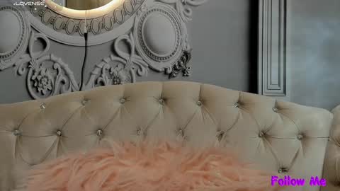 Katalina online show from January 2025 12:54:01 AM