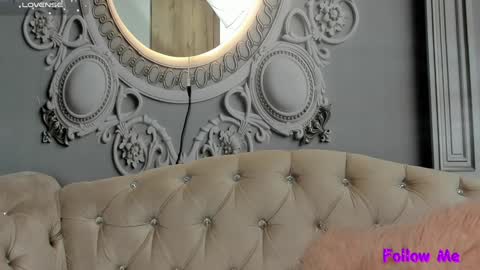 Katalina online show from January 2025 09:09:02 PM