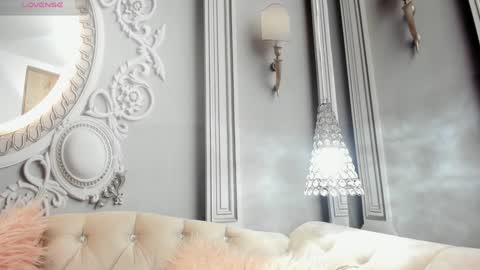 Katalina online show from February 2025 06:45:01 PM