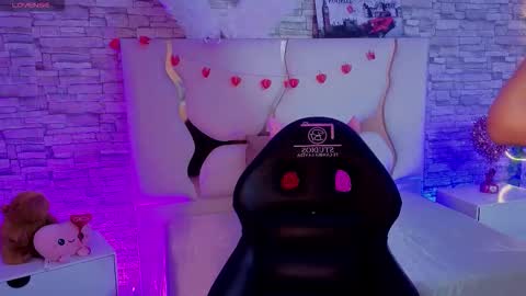 Snapshot of joselyn_tay chatting on February 2026 11:49:02 AM Joselyn online show from February 2026 11:49:02 AM