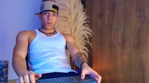 Snapshot of josep_davies chatting on October 2025 10:27:01 AM Josep online show from October 2025 10:27:01 AM