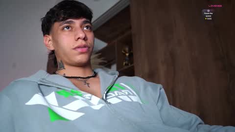 Snapshot of josep_davies chatting on November 2025 10:37:02 PM Josep online show from November 2025 10:37:02 PM