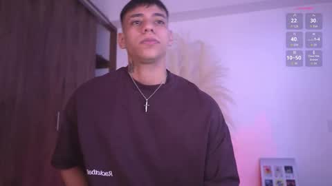 Snapshot of josep_davies chatting on December 2025 08:48:02 PM Josep online show from December 2025 08:48:02 PM