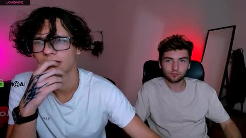 joseph_bear_ online show from September 2025 07:36:02 PM