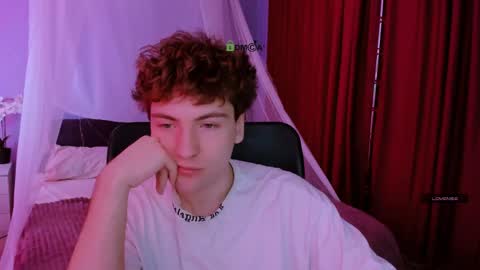 joseph_bear_ online show from April 2026 08:45:02 AM