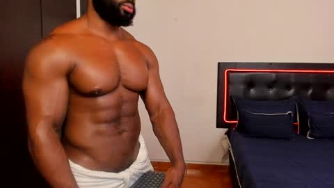 Snapshot of joseph_palacios chatting on January 2025 07:38:02 PM joseph palacios online show from January 2025 07:38:02 PM