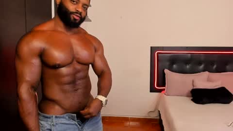 Snapshot of joseph_palacios chatting on January 2025 03:06:02 AM joseph palacios online show from January 2025 03:06:02 AM