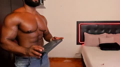 Snapshot of joseph_palacios chatting on January 2025 06:07:01 AM joseph palacios online show from January 2025 06:07:01 AM