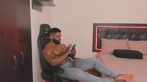 Snapshot of joseph_palacios chatting on September 2025 07:58:02 PM joseph palacios online show from September 2025 07:58:02 PM