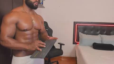 Snapshot of joseph_palacios chatting on September 2025 09:59:02 PM joseph palacios online show from September 2025 09:59:02 PM