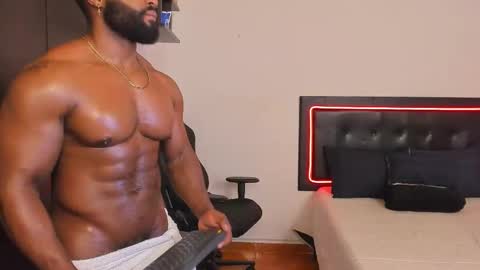 Snapshot of joseph_palacios chatting on October 2025 09:10:02 PM joseph palacios online show from October 2025 09:10:02 PM