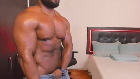 Snapshot of joseph_palacios chatting on November 2025 04:40:01 PM joseph palacios online show from November 2025 04:40:01 PM