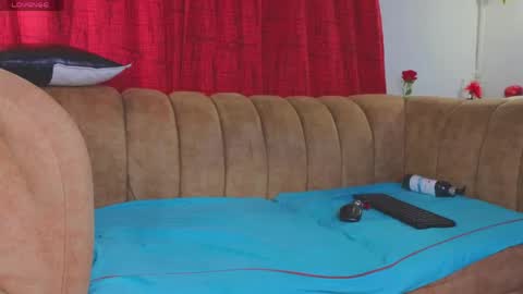 JOSETH ARIAZ online show from June 2026 11:32:01 PM