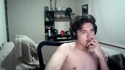 Snapshot of josh_fucks420 chatting on December 2024 05:31:02 AM Josh online show from December 2024 05:31:02 AM