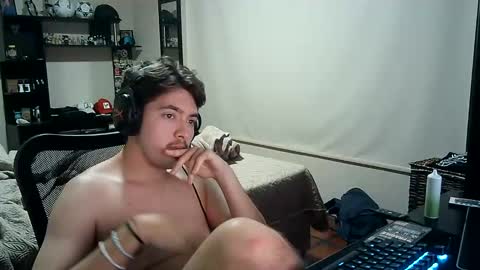 Snapshot of josh_fucks420 chatting on December 2024 06:34:01 AM Josh online show from December 2024 06:34:01 AM