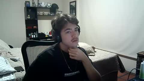 Snapshot of josh_fucks420 chatting on December 2024 04:59:01 AM Josh online show from December 2024 04:59:01 AM