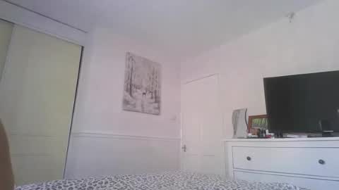 Snapshot of josh_xo chatting on July 2026 12:44:01 PM josh_xo online show from July 2026 12:44:01 PM