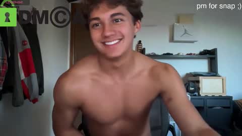 Snapshot of joshdakilla chatting on December 2025 11:32:02 PM josh online show from December 2025 11:32:02 PM