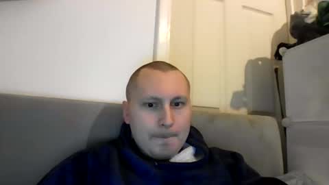 Snapshot of joshdaves chatting on December 2025 11:00:02 PM joshdaves online show from December 2025 11:00:02 PM