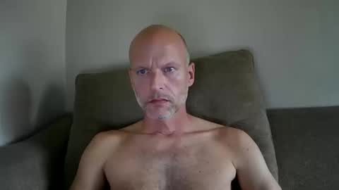 Snapshot of joshking2017 chatting on October 2025 03:02:02 PM joshking2017 online show from October 2025 03:02:02 PM