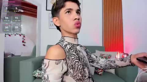 Joshua Sanz  online show from September 2025 04:28:02 AM