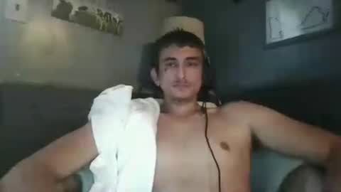joshuamadeit123 online show from June 2026 12:05:01 AM