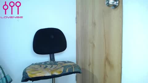 Josue 22cm big dick online show from January 2025 01:42:01 AM