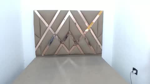 josue_linares online show from February 2026 03:58:02 AM