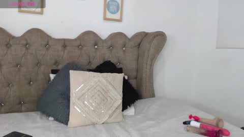 Snapshot of joy__smiht chatting on December 2024 12:44:02 PM joy__smiht online show from December 2024 12:44:02 PM
