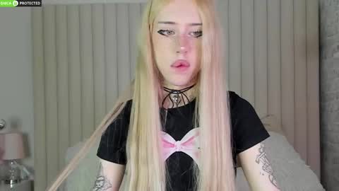 Joy Barker online show from October 2025 03:16:02 AM