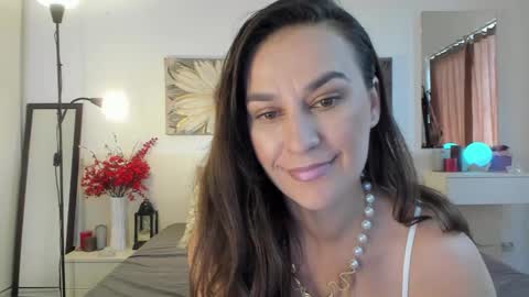 Snapshot of joycasidy chatting on September 2025 08:06:01 AM CassidyJoy online show from September 2025 08:06:01 AM