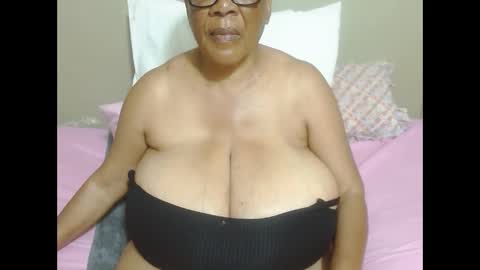 Snapshot of joycemando chatting on February 2026 09:29:01 PM DairyQueen online show from February 2026 09:29:01 PM