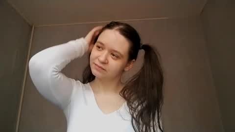 joyealice online show from April 2026 07:17:01 AM