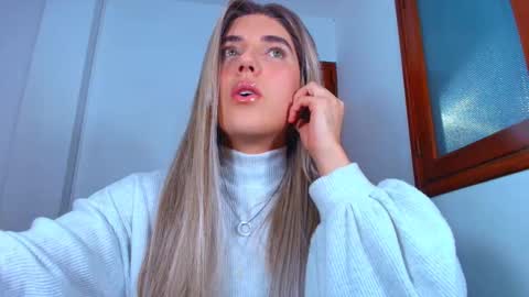 Snapshot of joywinks chatting on February 2026 11:01:01 PM joywinks online show from February 2026 11:01:01 PM