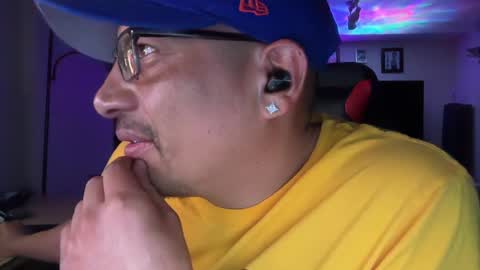 Joe online show from April 2026 09:39:33 PM