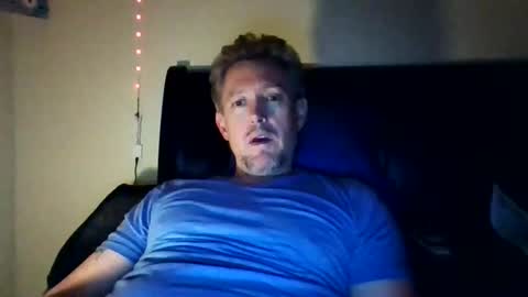 jr_rider6 online show from November 2025 11:51:02 AM