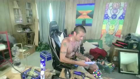 jrizzle1111 online show from September 2025 08:43:02 PM