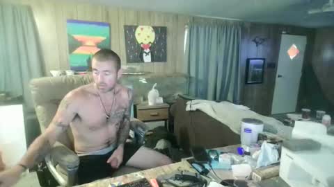 jrizzle1111 online show from April 2026 11:52:02 AM